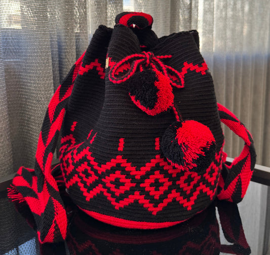 Wayuu Backpack Black and Red