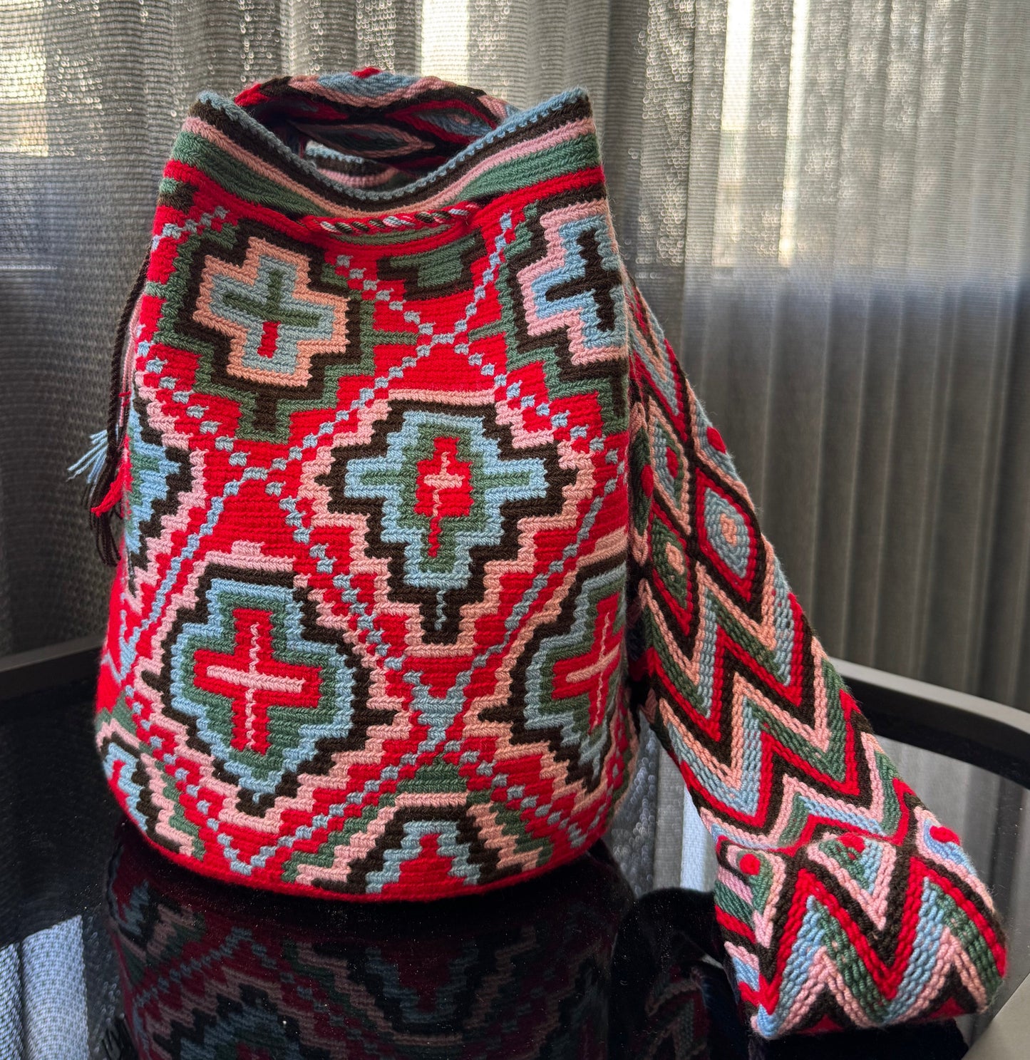 Wayuu Bag Red and Pink Pattern