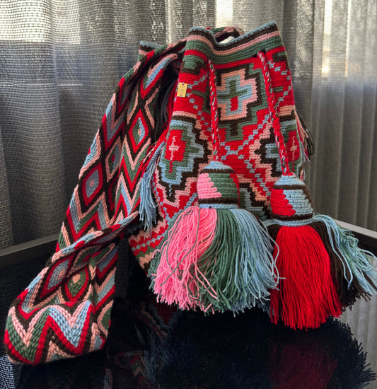 Wayuu Bag Red and Pink Pattern