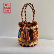 Load image into Gallery viewer, Short Wayuu Bag